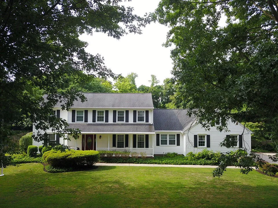 71 Lehigh Dr photo 1