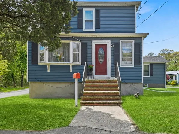 132 Pine St, Holbrook, MA 02343