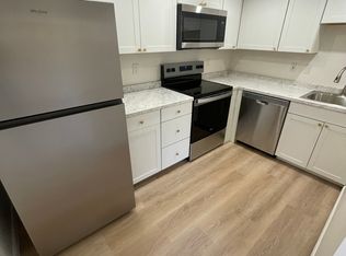 329 Lincoln St #303, Waltham, MA 02451