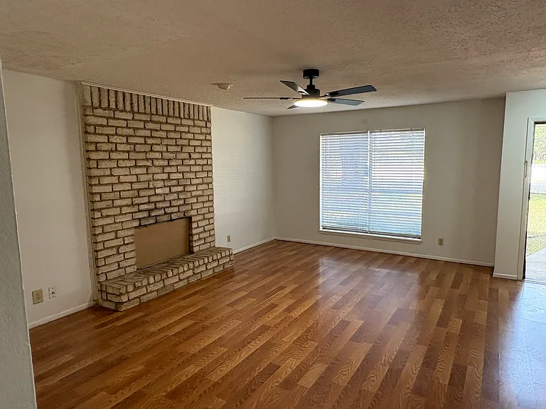 7753 Highway 279 — Photo 8