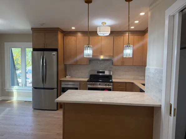 1 Haynes St #1, Somerville, NJ 08876