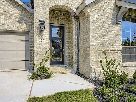 130 Pecan Lane Front Porch