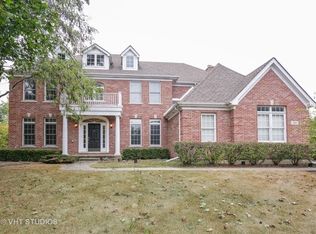 741 Mason Ln, Lake In The Hills, IL 60156
