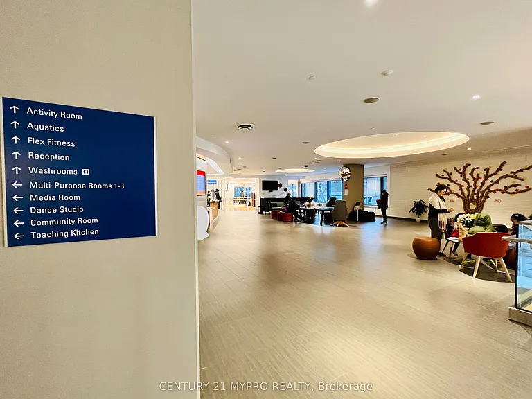 28 Freeland St #803 — Photo 12