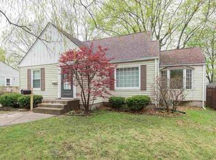 3225 12th St, East Moline, IL 61244