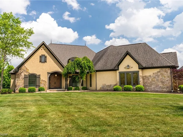 7912 Greenwich Blvd NW, Massillon, OH 44646