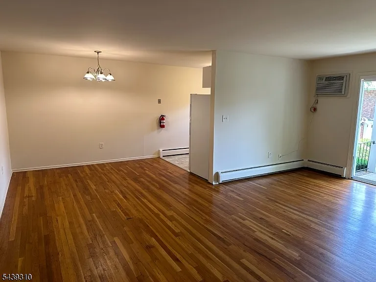 320 S 4c C Morristown Town Town #C — Photo 5
