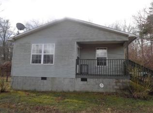 2862 Besstown Rd, Beersheba Springs, TN 37305