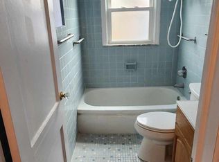 2026 Martin Rd, Ferndale, MI 48220