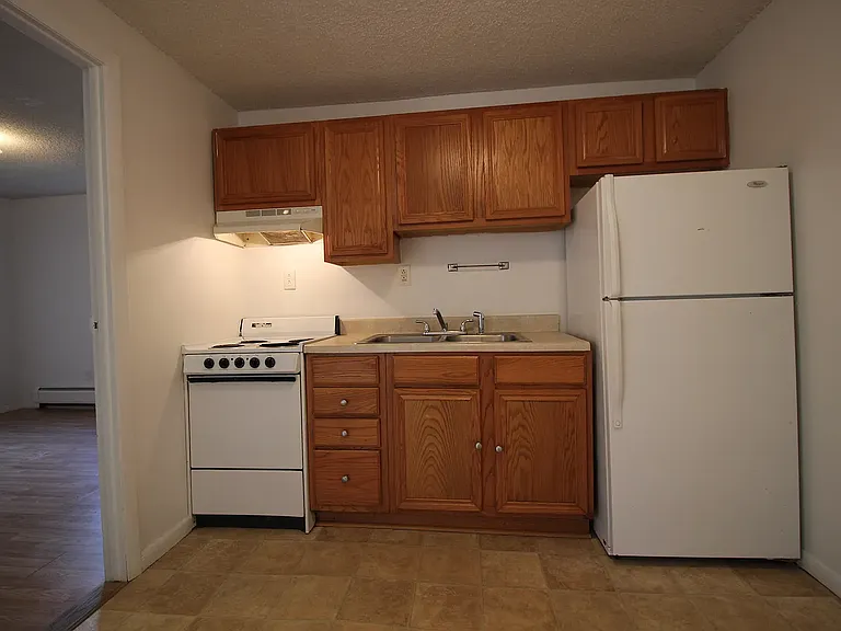 162 Miller Rd #2C — Photo 8