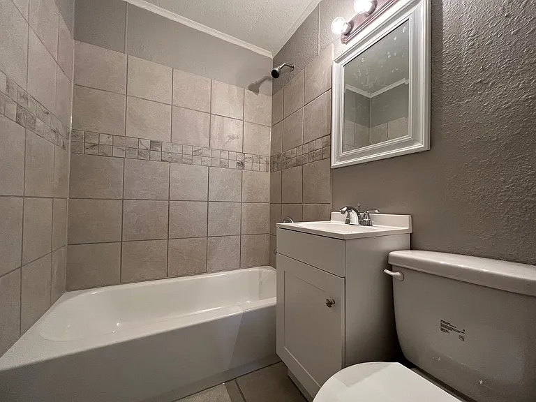 3577 Sunrise St — Photo 8