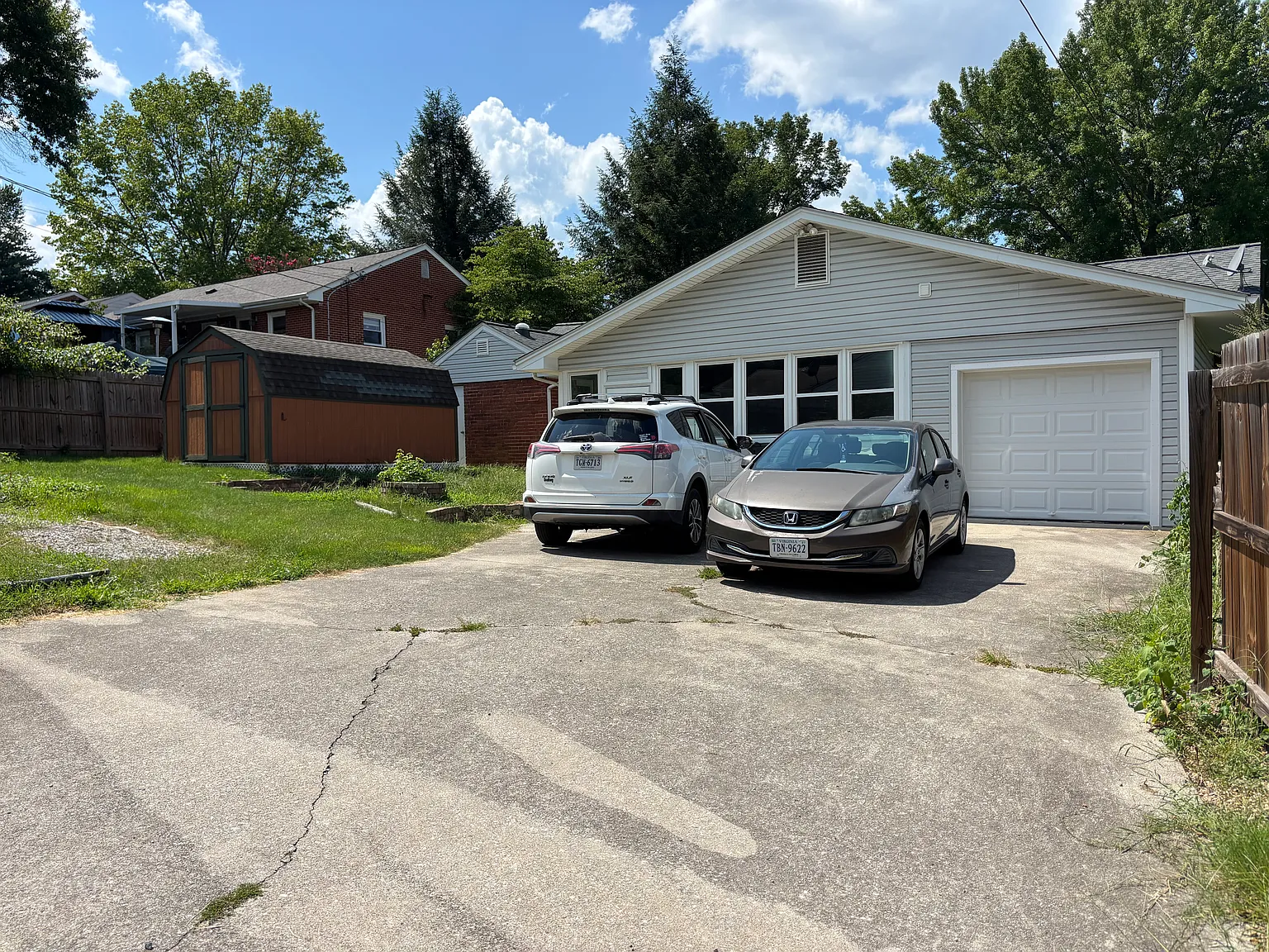 3 bed, 2661 sqft, $2,700 — Photo 3