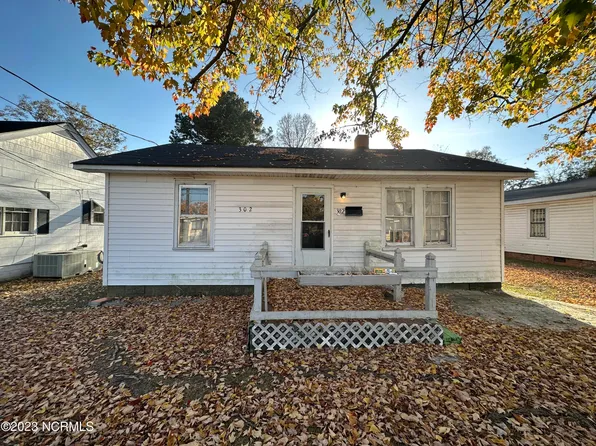 302 E Main Street, Mount Olive, NC 28365