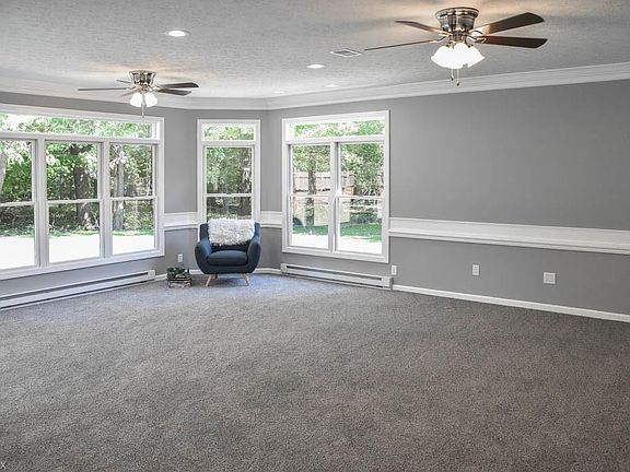 2nd image of 647 Stafford Dr