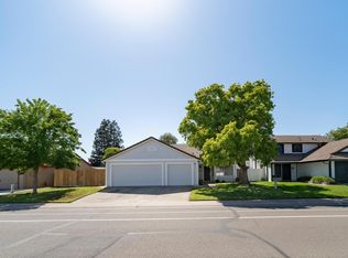 9280 Emerald Crest Dr, Elk Grove, CA 95624