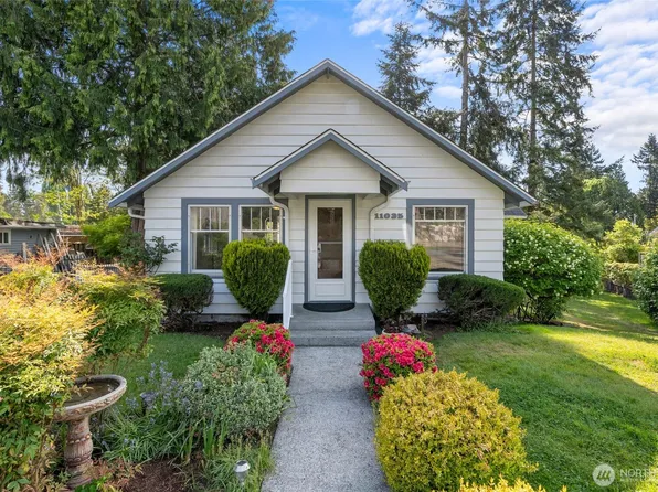 11035 24th Place SW, Seattle, WA 98146