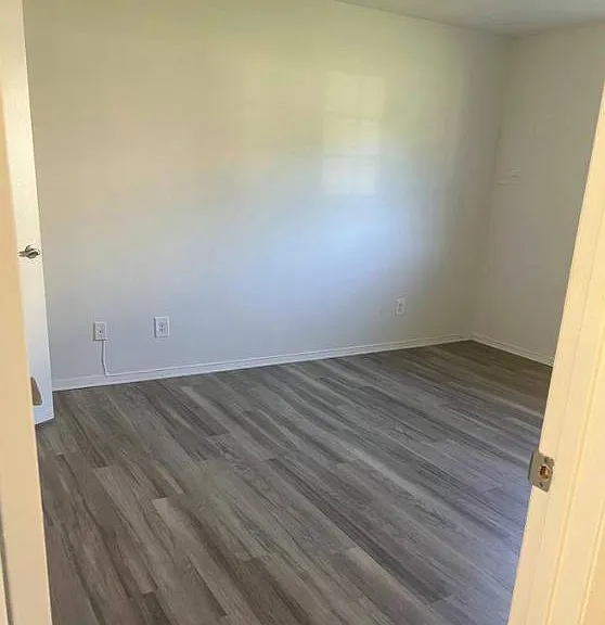 3600 Newport Ave #8 — Photo 8