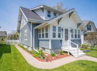 534 3rd Ave, West Bend, WI 53095