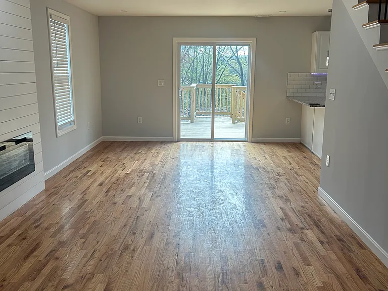 75 Beech St #1 — Photo 18