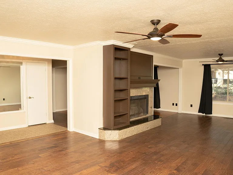 601 Skylark Dr — Photo 8