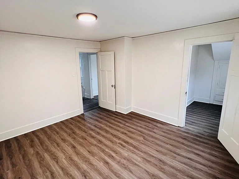 1127 Vernon Dr — Photo 17