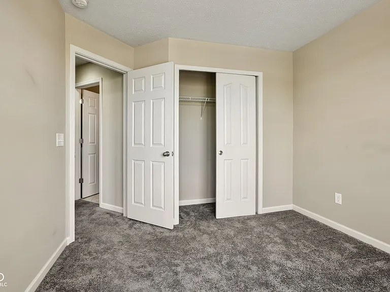 12692 Tamworth Dr — Photo 39