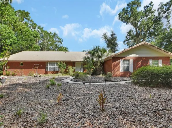 350 LAFAYETTE PLACE, DELAND, FL 32720
