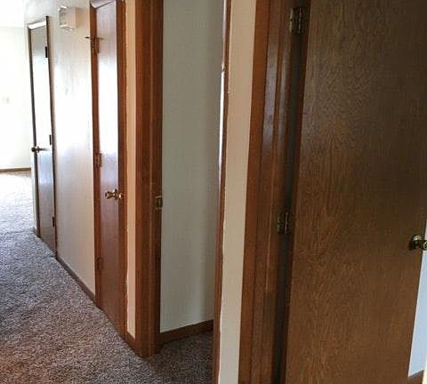 2 Bedrooms, linen closet and coat closet