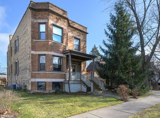 528 Park Ave APT A, Wilmette, IL 60091