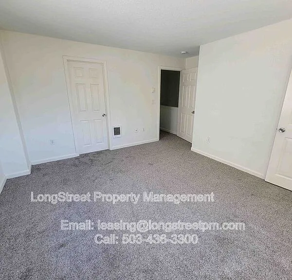 13027 NE Prescott Dr #A — Photo 11