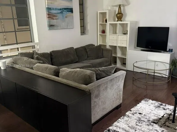 435 21st St #223, Miami Beach, FL 33139