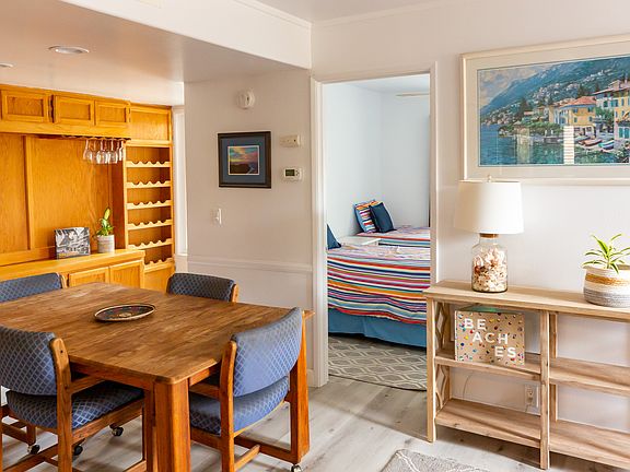 5th image of 812 San Luis Obispo Pl APT B