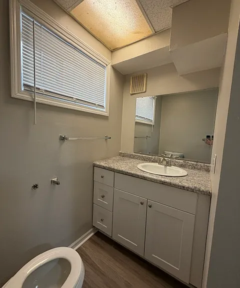 740 Edgemont Blvd #11 — Photo 8