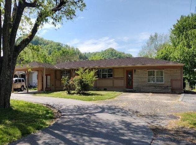 1st image of 62 Elder Ln