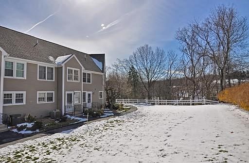 2nd image of 11 Hovey Pond Dr