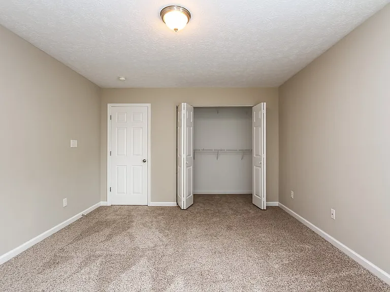 1255 Spring Ridge Cir — Photo 11