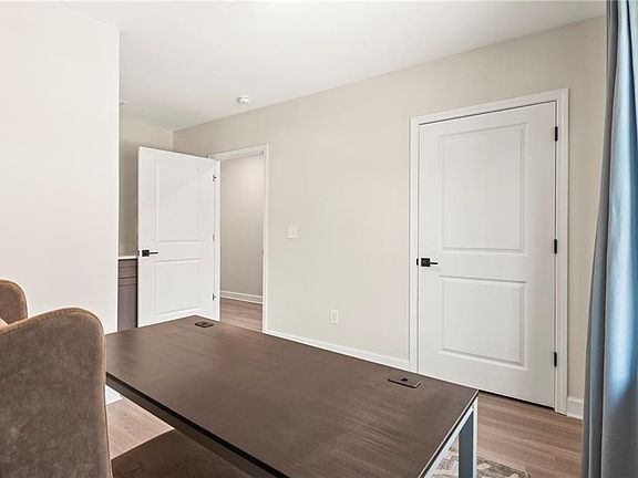 4th image of 1973 Hollywood Rd NW #15