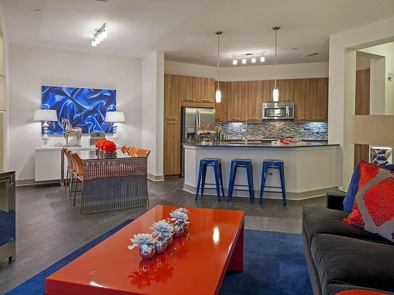 2x2 Dining and Kitchen