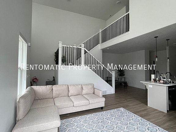 4th image of 4588 W Ledger Dr #1