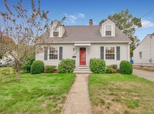 262 Abbott St, Springfield, MA 01118