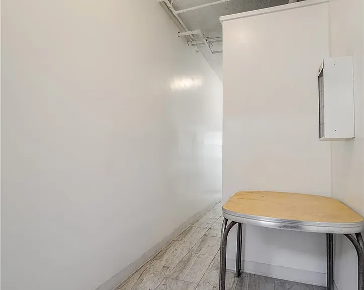 2309 Cedar Ave — Photo 18
