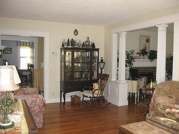 2nd image of 26 Hall Ave