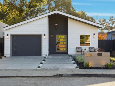 1316 Elm St, San Carlos, CA, 94070