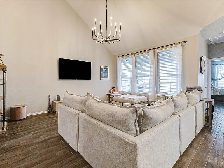 3210 Montclair Orchard Trce — Photo 10
