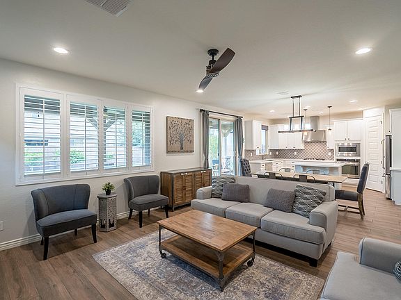 4th image of 4276 E Amber Ln