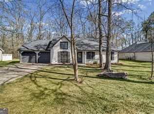 27 Timberwalk Ct, Cartersville, GA 30121