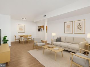 202 Chesterfield Ln APT 302, Stafford, VA 22556