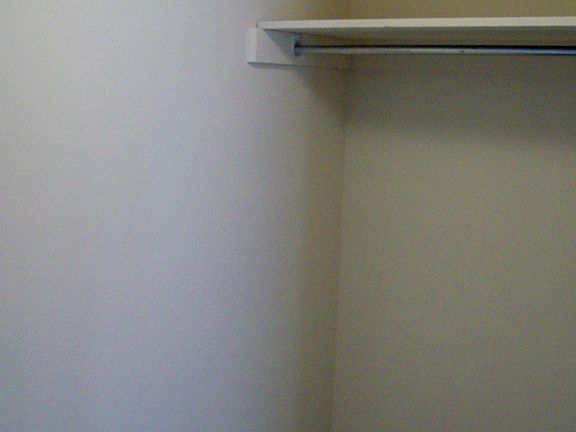 Walk in closet/ dressing area