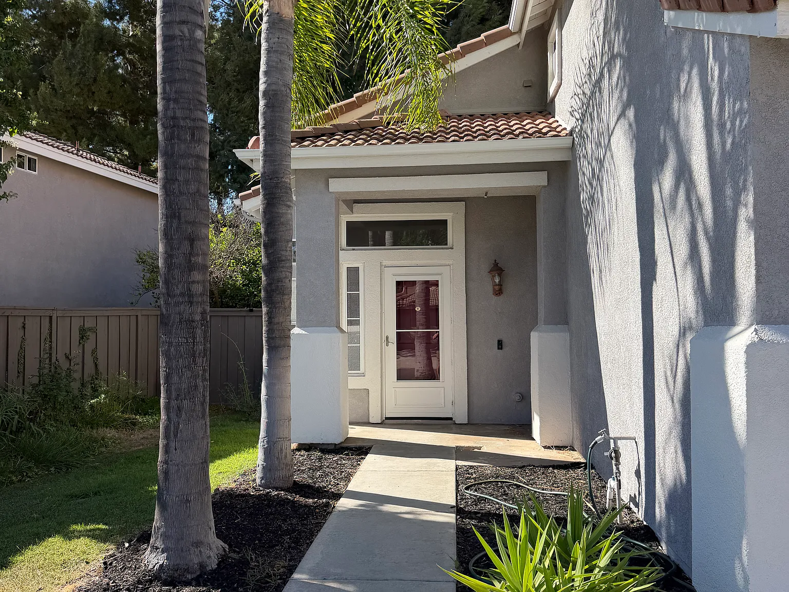 3 bed, 2.5 bath, 1411 sqft, $3,500 — Photo 3