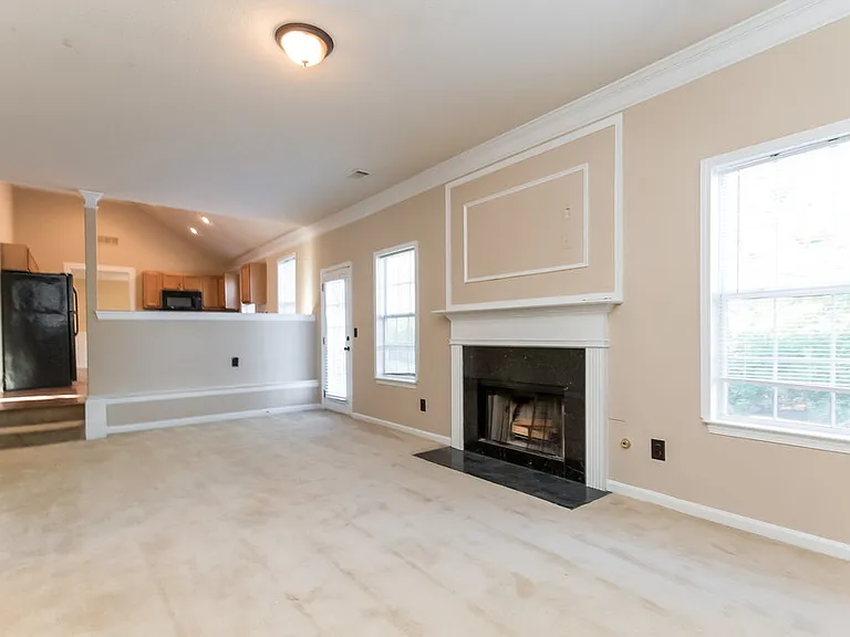 4063 Percheron Ln — Photo 5